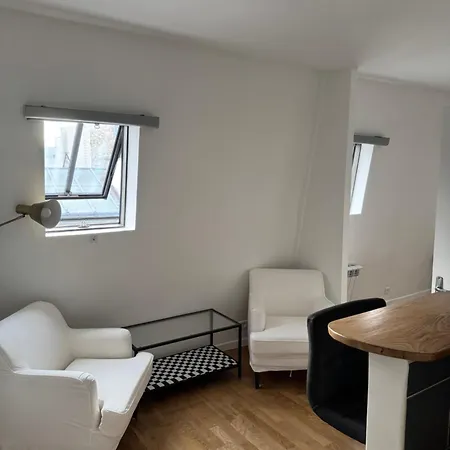 19 Cozy Appartamento Parigi
